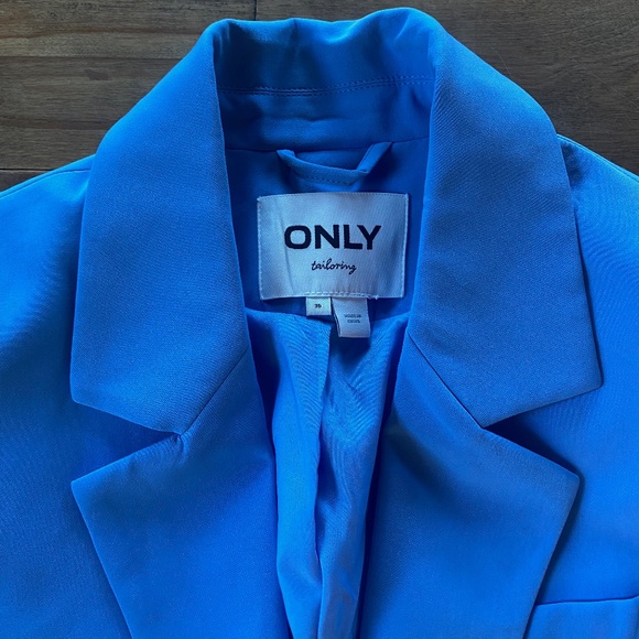 Only Tailoring Cornflower Blue Oversized Blazer - Picture 3 of 4